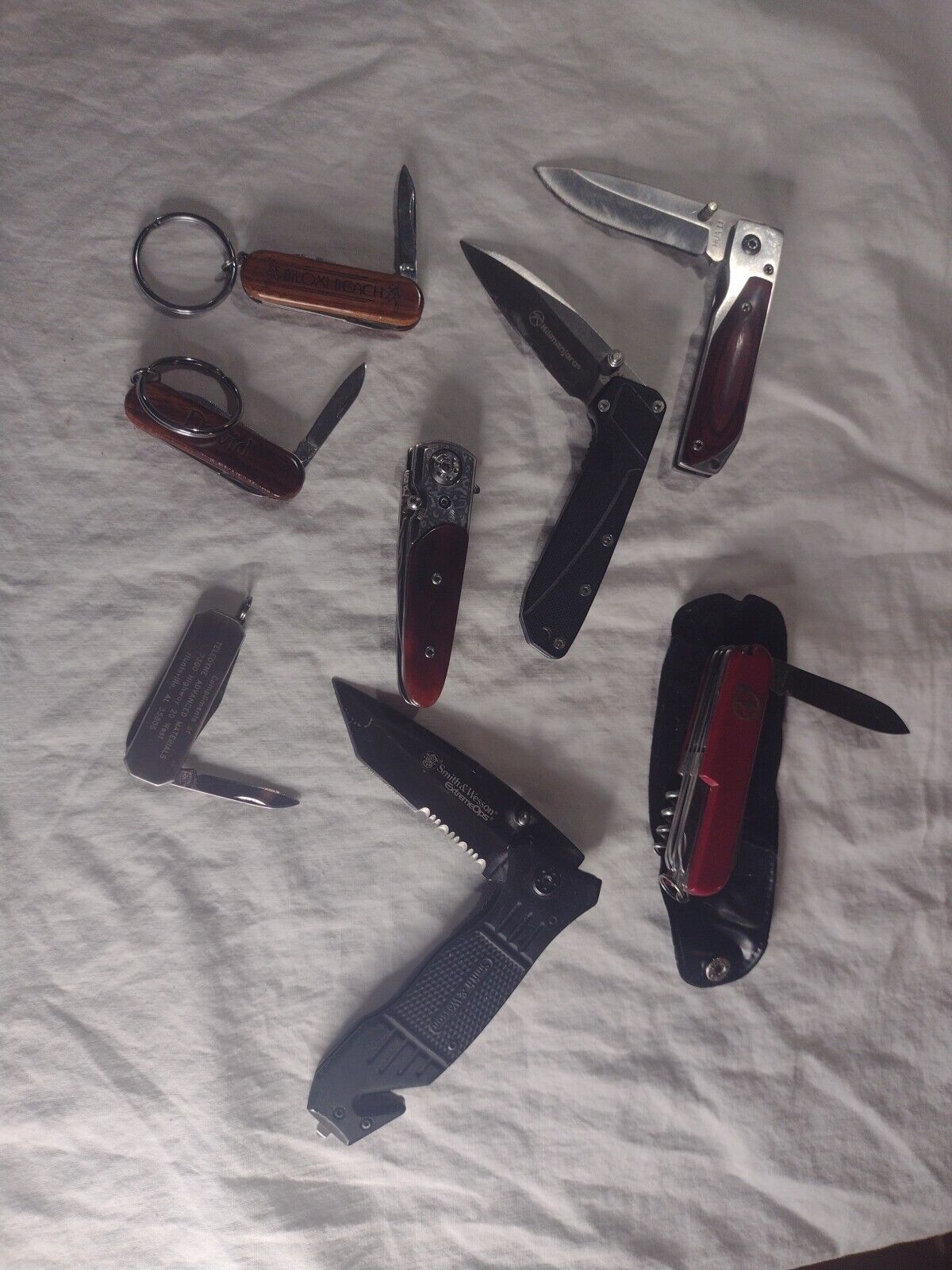 knife lot smith and wesson and others