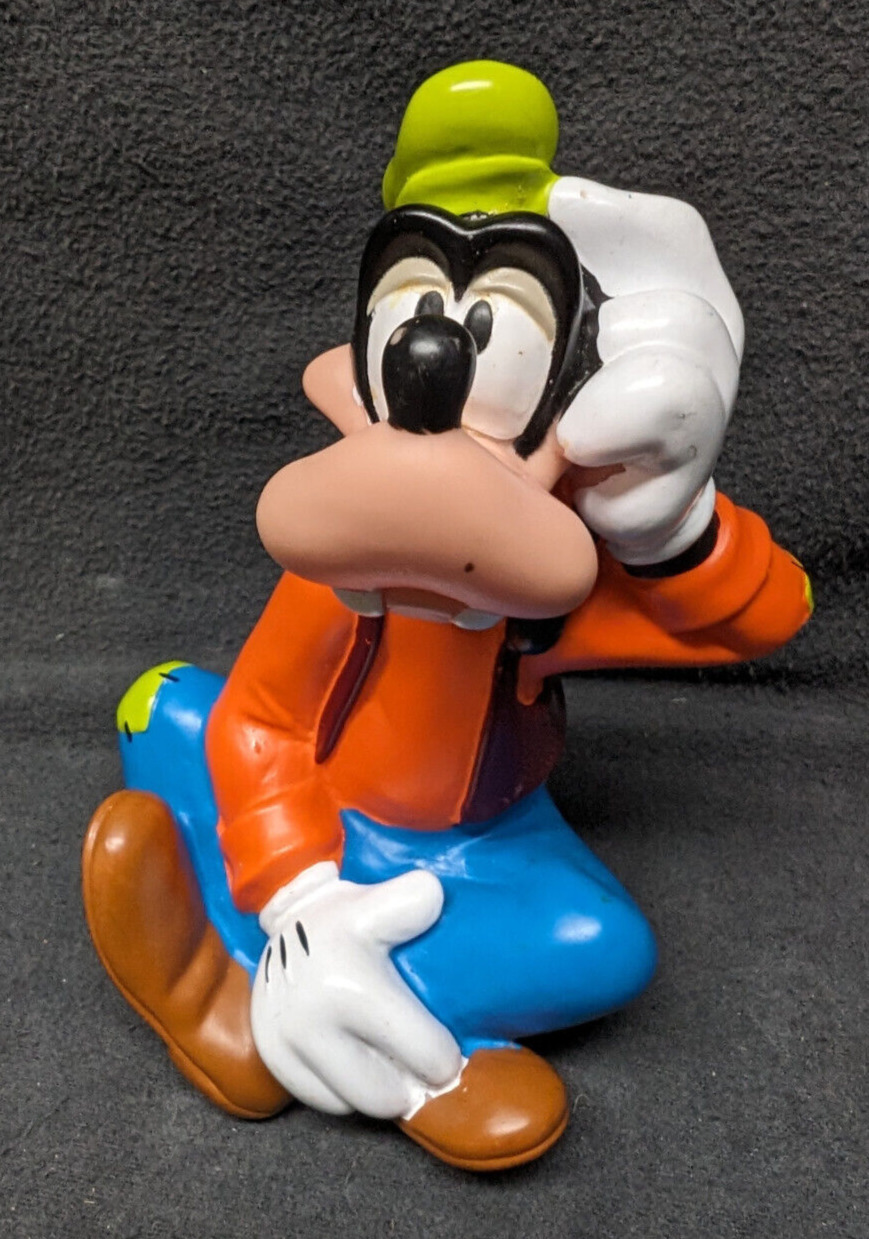GOOFY  Walt Disney Rubber Toy