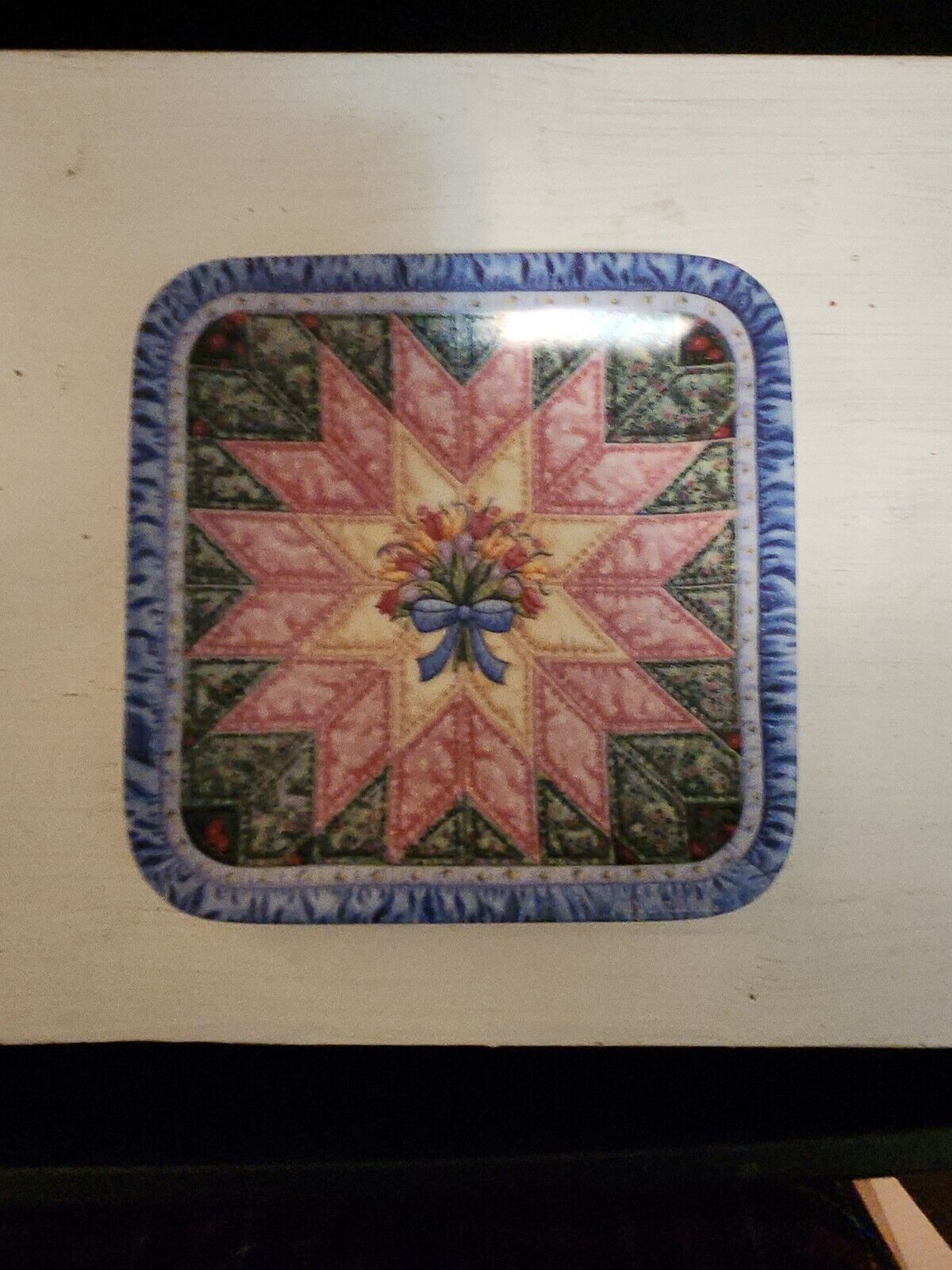 The Star Quilt, Ceramic Plate from Cherished Traditions, 1994 Bradford Exchange