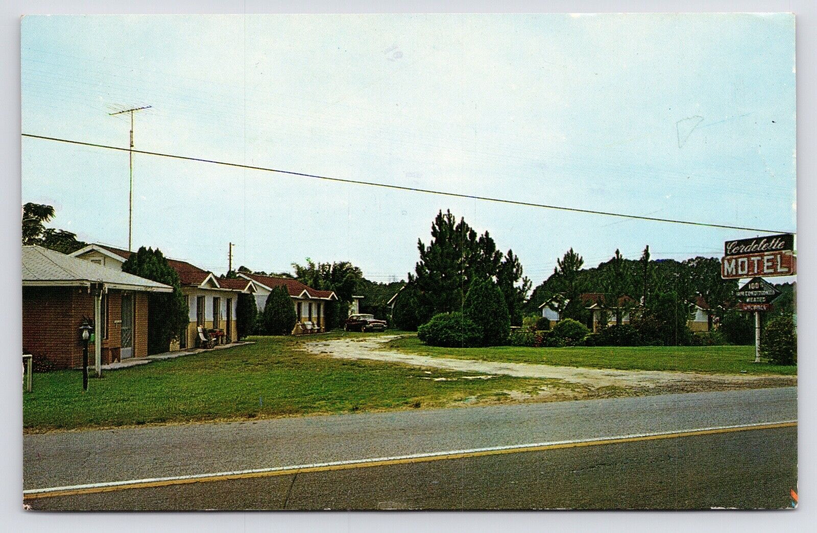 1960-70s~Cordele Georgia GA~Cordelette Motel~US 41~Crisp County~Vintage Postcard