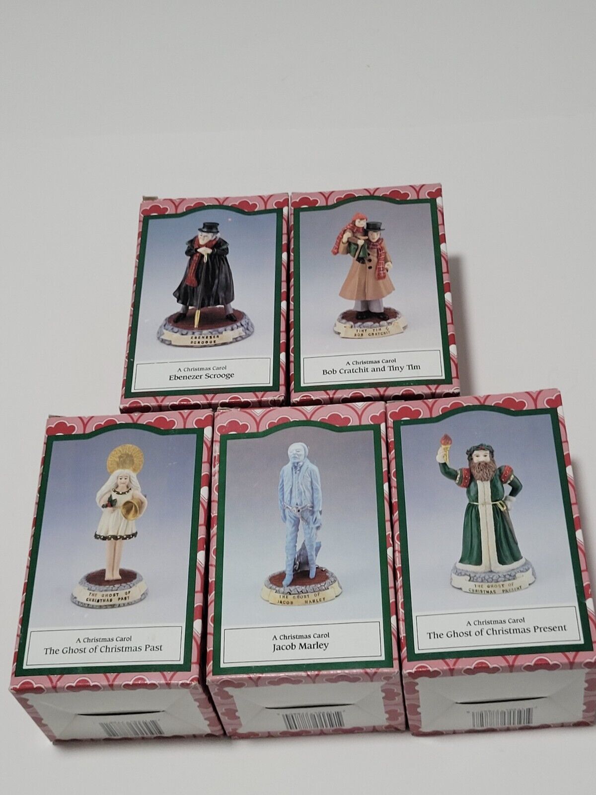 Novelino A Christmas Carol Charles Dickens Lot of 5 Figurines Ebenezer Scrooge