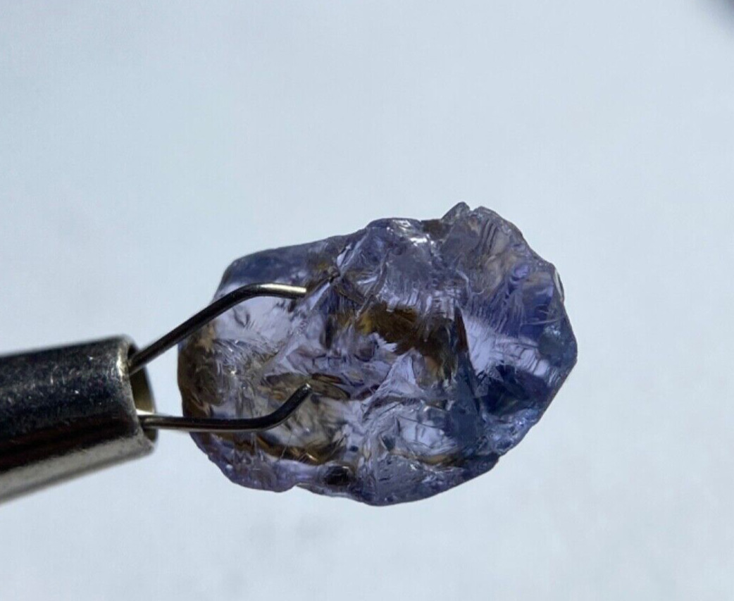 AA Fine Pleochoric Natural Tanzanite Crystal Rough Gemstone 5.67 Carats Bi Color