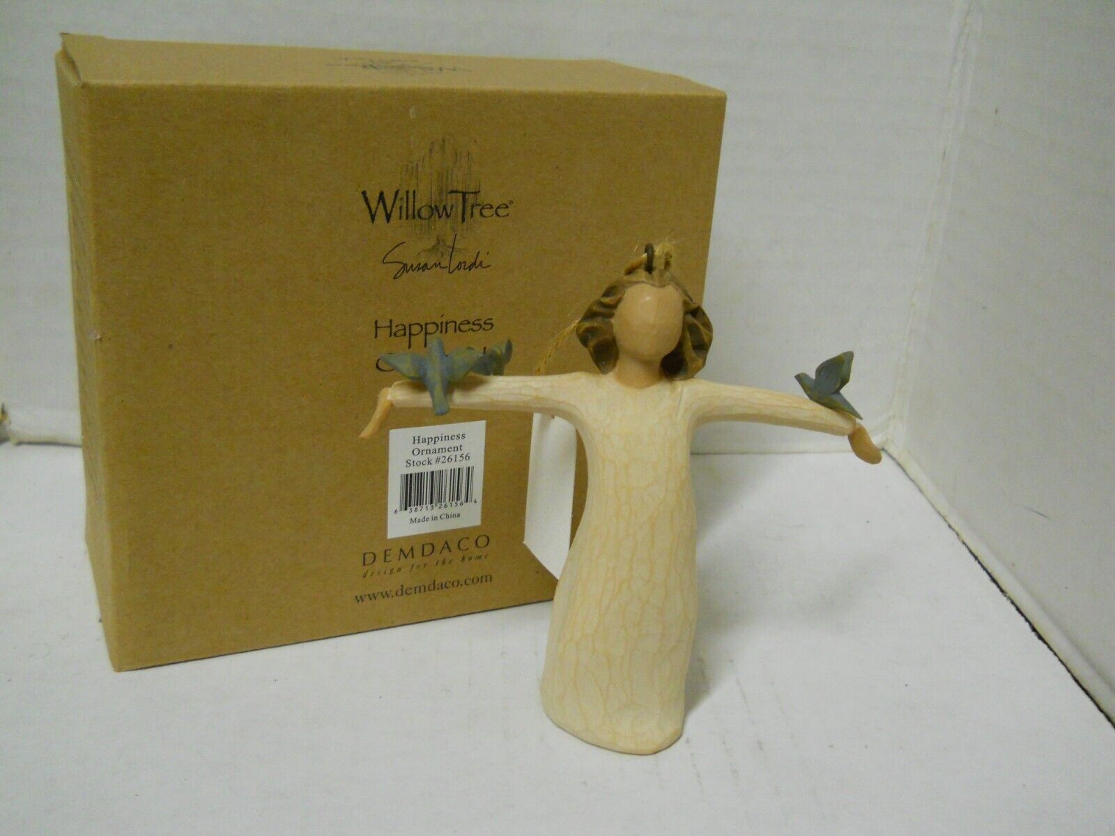 Willow Tree 2004 HAPPINESS Ornament Figure 4\