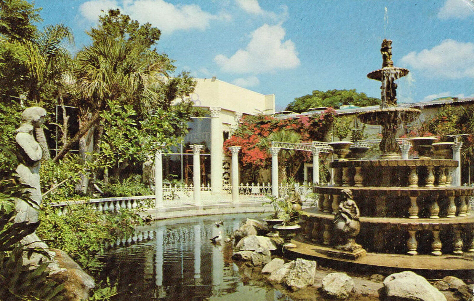 Vintage Kapok Tree Inn Fountain Clearwater Florida Postcard 1976 Postmark