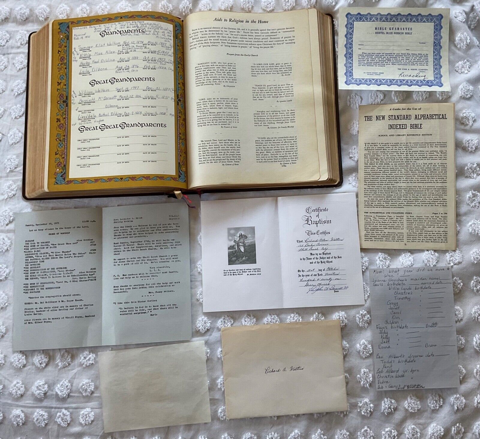 1958 HERTEL DELUX 954 PG BLUE RIBBON BIBLE WITH HANDWRITTEN GENEALOGICAL RECORDS