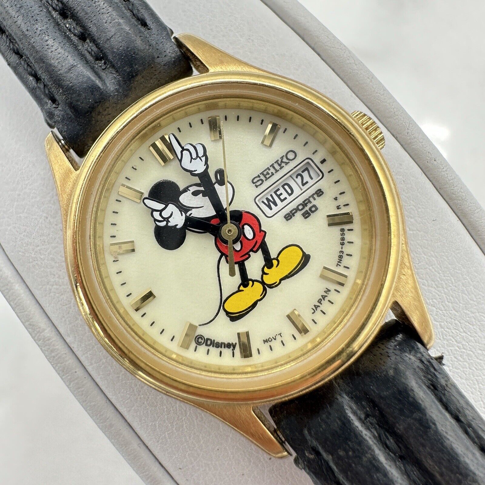 Rare Seiko 7N83-6A70  Disney Mickey Mouse Character Watch Sports 50 New Battery