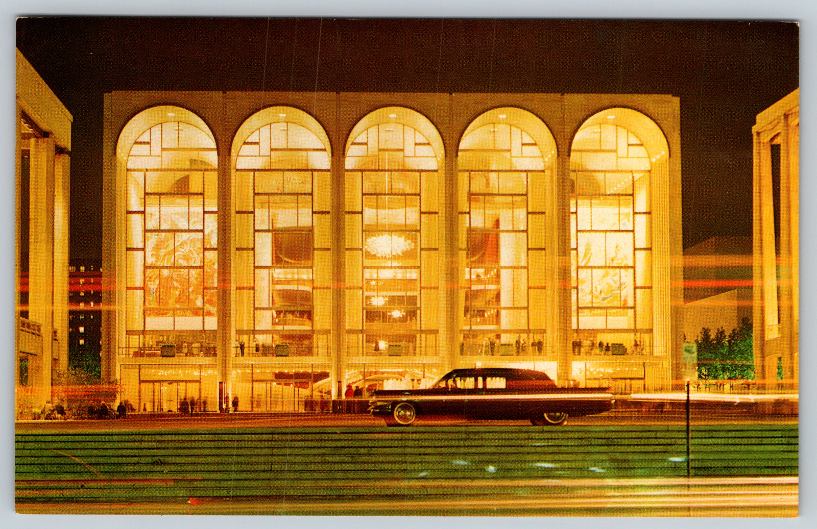 c1960s Metropolitan Opera House New York Vintage Postcard