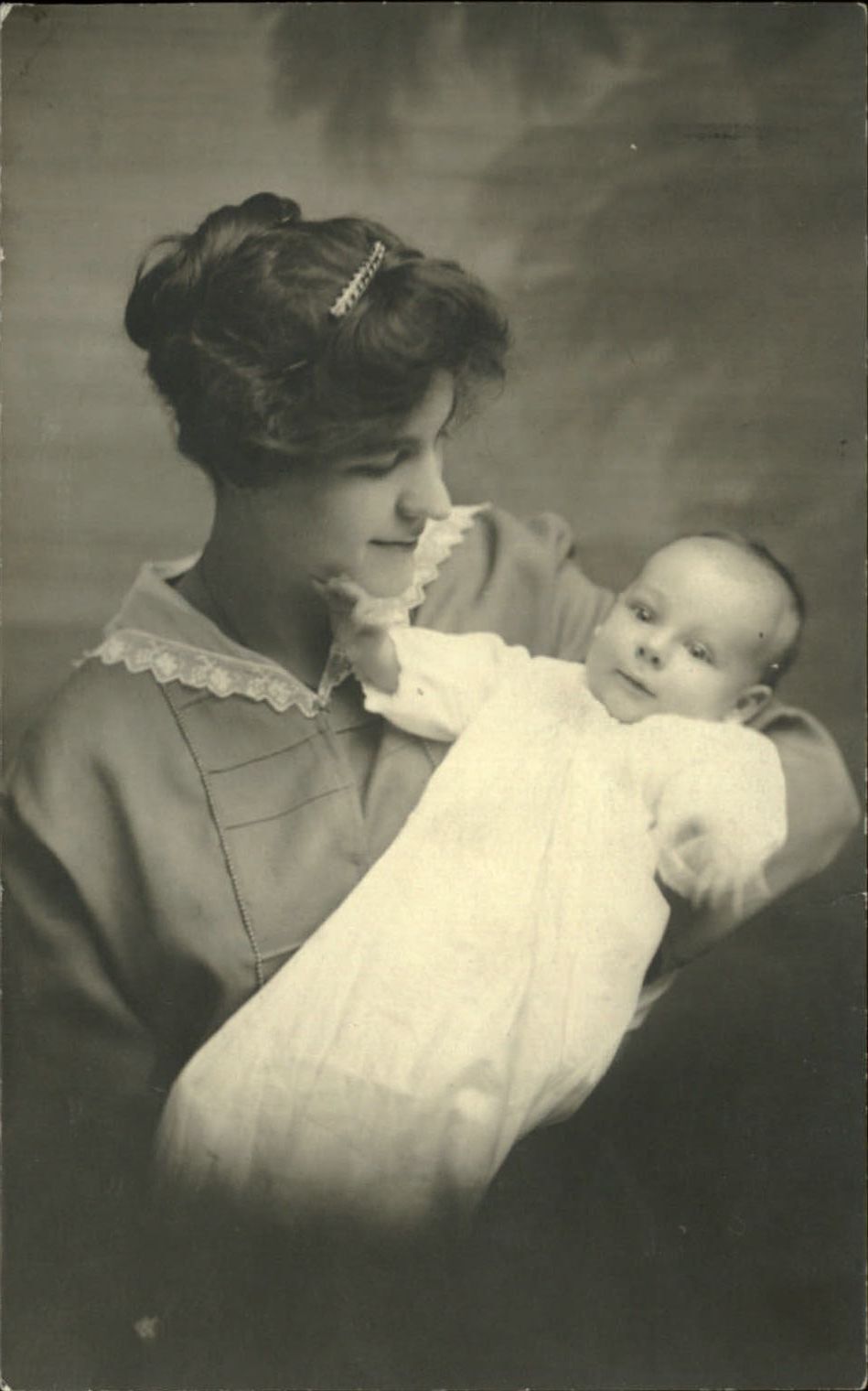 RPPC mother with pretty baby ~ Neal Thomas Moore ~ 1904-18 real photo postcard