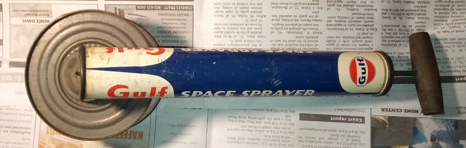 Vintage - Gulf Space Sprayer
