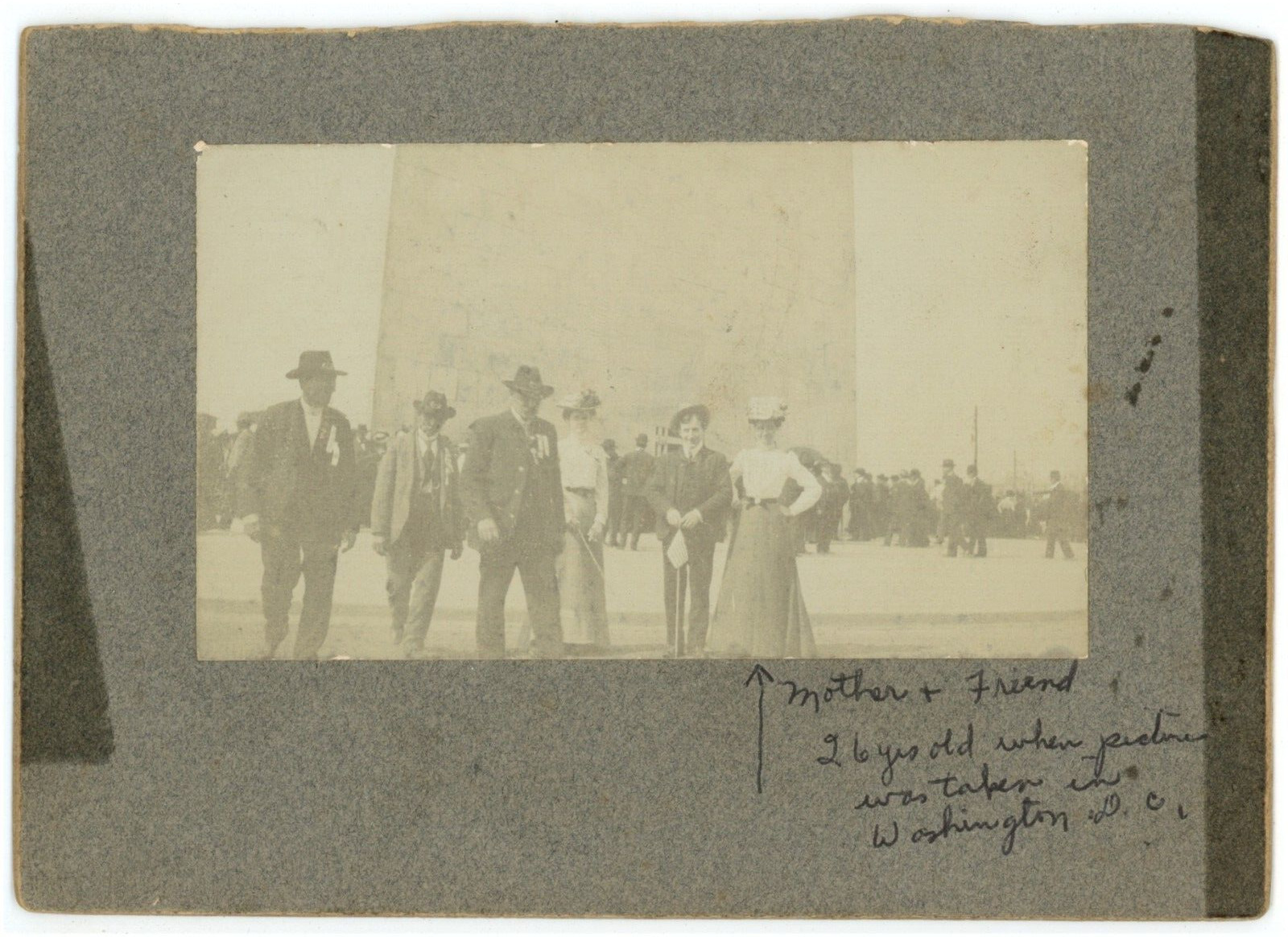 CIRCA 1880'S RARE CABINET CARD Group of People In Front Of Washington Monument