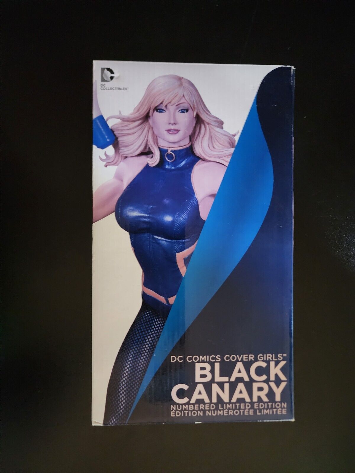 DC New 52 Cover Girls Black Canary 9.75-Inch Statue