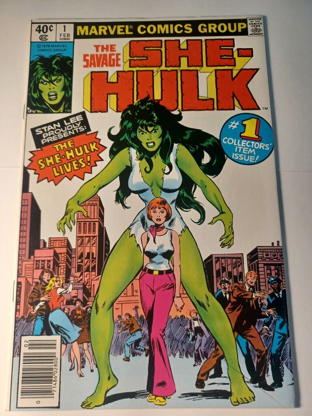 Savage She-Hulk #1 VF/NM 1st She-Hulk Newsstand Marvel Comics c301