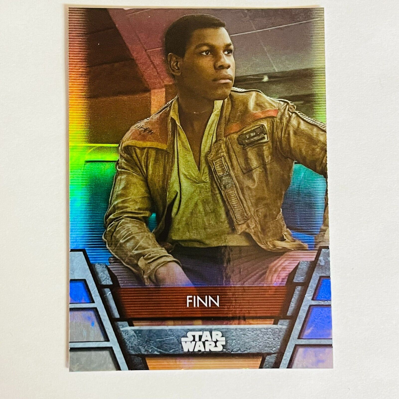 2020 Topps Star Wars Holocron Foil Base Card Res-11 Finn