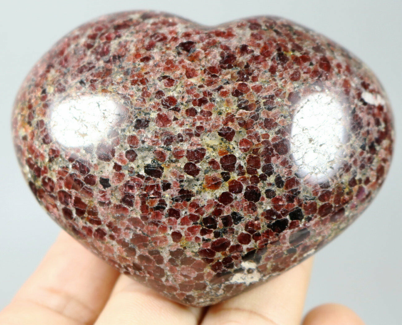 310g Natural Beauty Rare Red Garnet Quartz Crystal Mineral Specimens / China