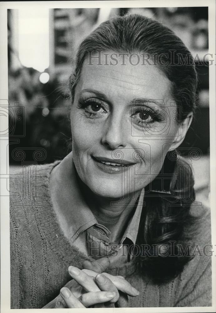 1974 Press Photo Constance Towers