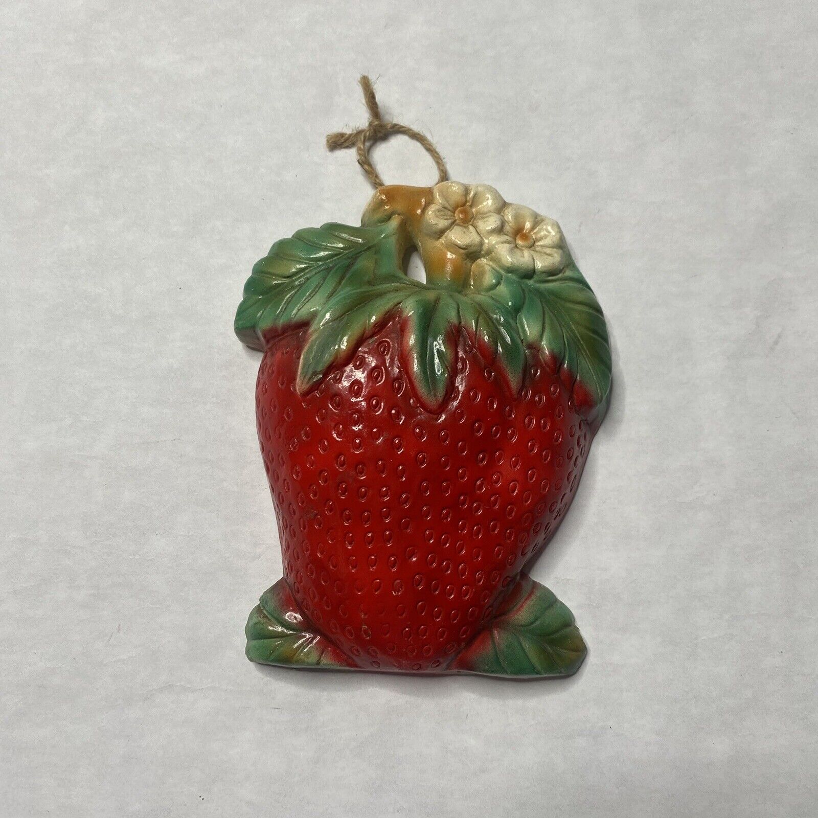 Vintage Chalkware Strawberry Fruit Flower Hanging Home Wall Decor