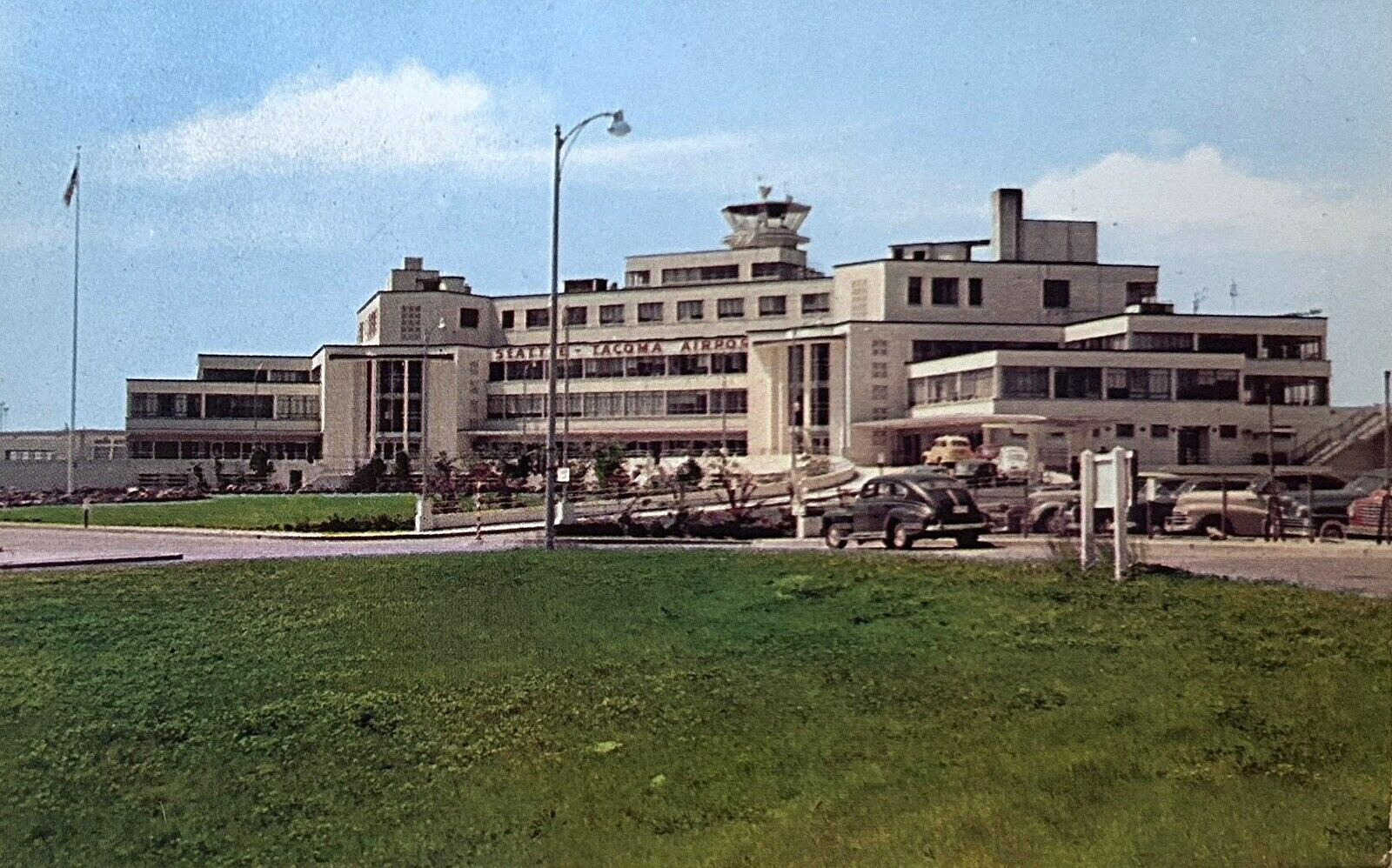 Postcard Washington • Seattle - Tacoma International Airport