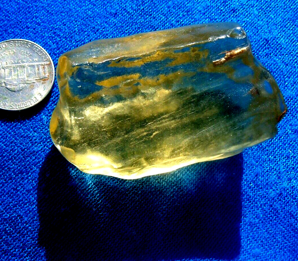 Libyan Desert Glass Meteorite Tektite impact specimen(  290 ct)dimples Top Gem A