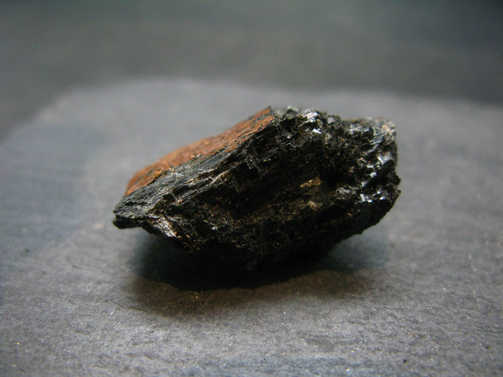 Rare Nuumite Nuummite Raw Piece From Greenland - 13.30 Grams - 1.1\