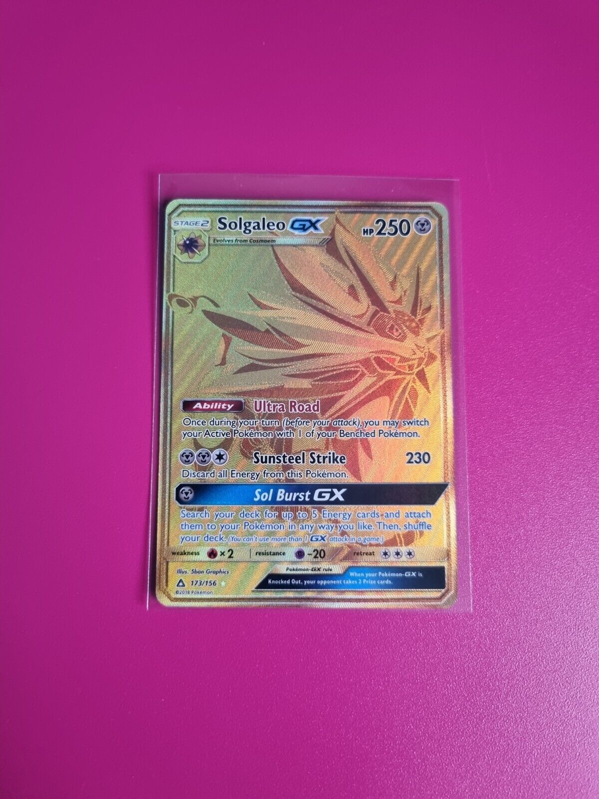 Pokemon Solgaleo GX Full Art Gold S&M Ultra Prism 173/156 Near Mint - Mint