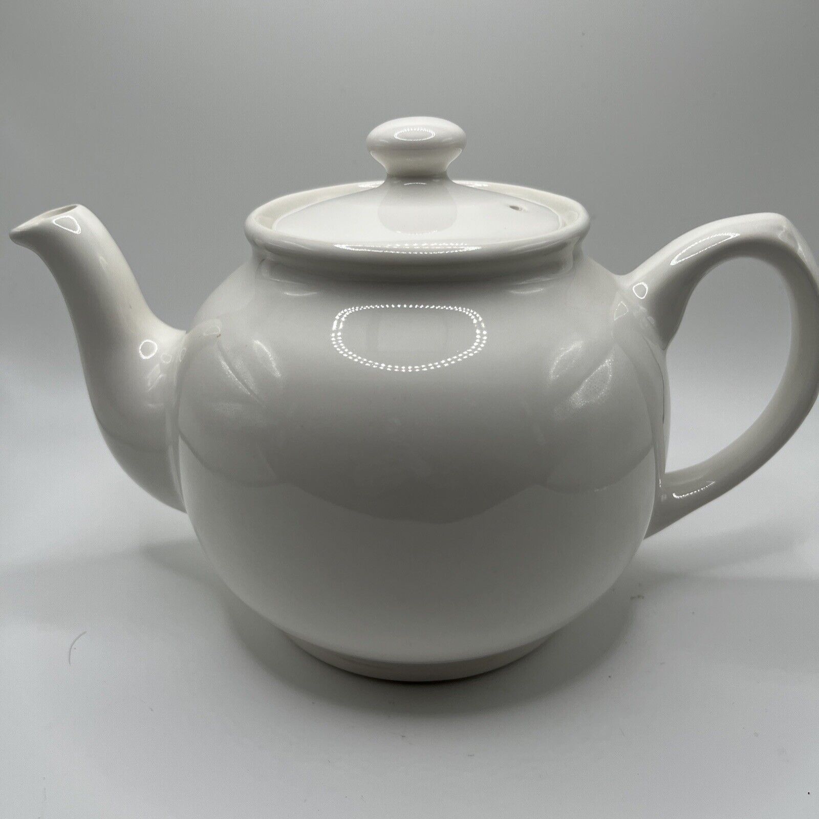 Cooks Club Made In England White Stoneware Teapot