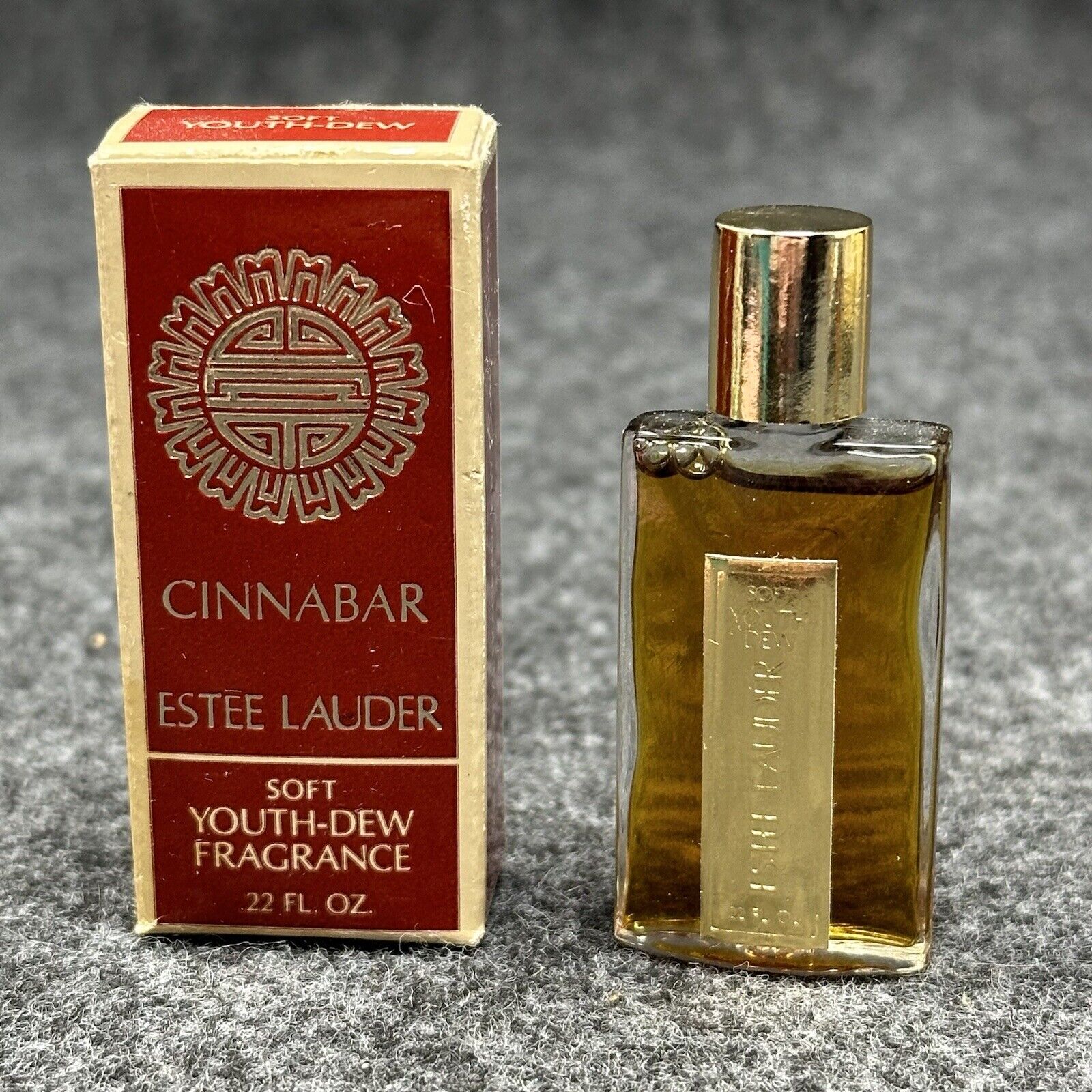 ESTEE LAUDER CINNABAR Vintage Perfume Bottle with Box Rising Sun Soft Youth Dew