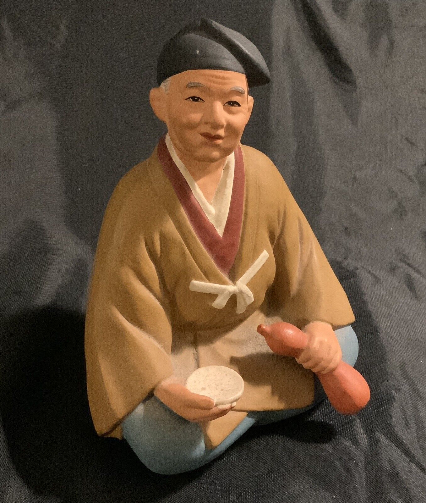 Hakata Mimasu Doll  Made In Japan - Man Sitting And Eating