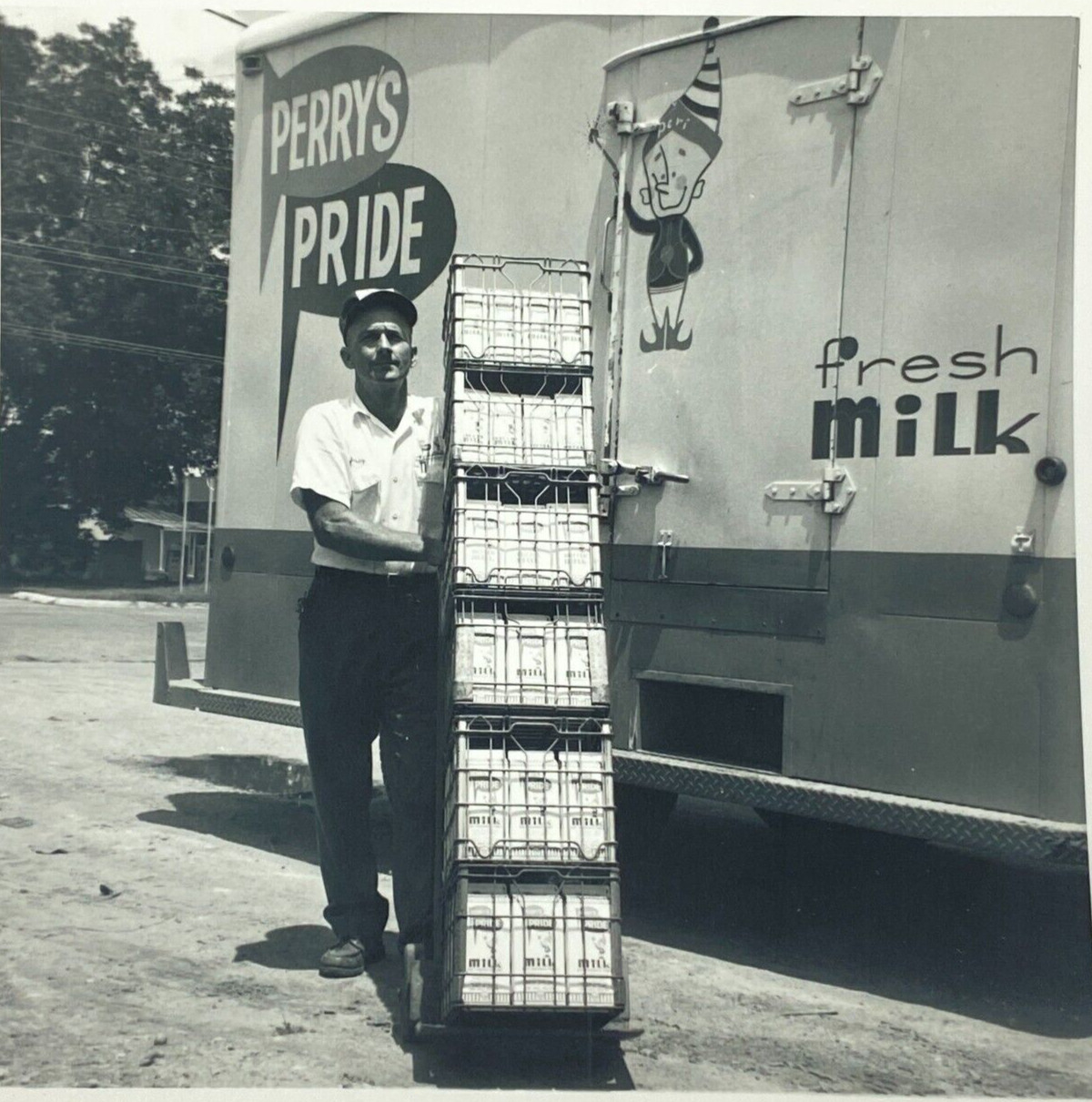 1960\'s Perry\'s Pride Creamery Dairy Real Photo Milkman Delivery Truck Snapshot