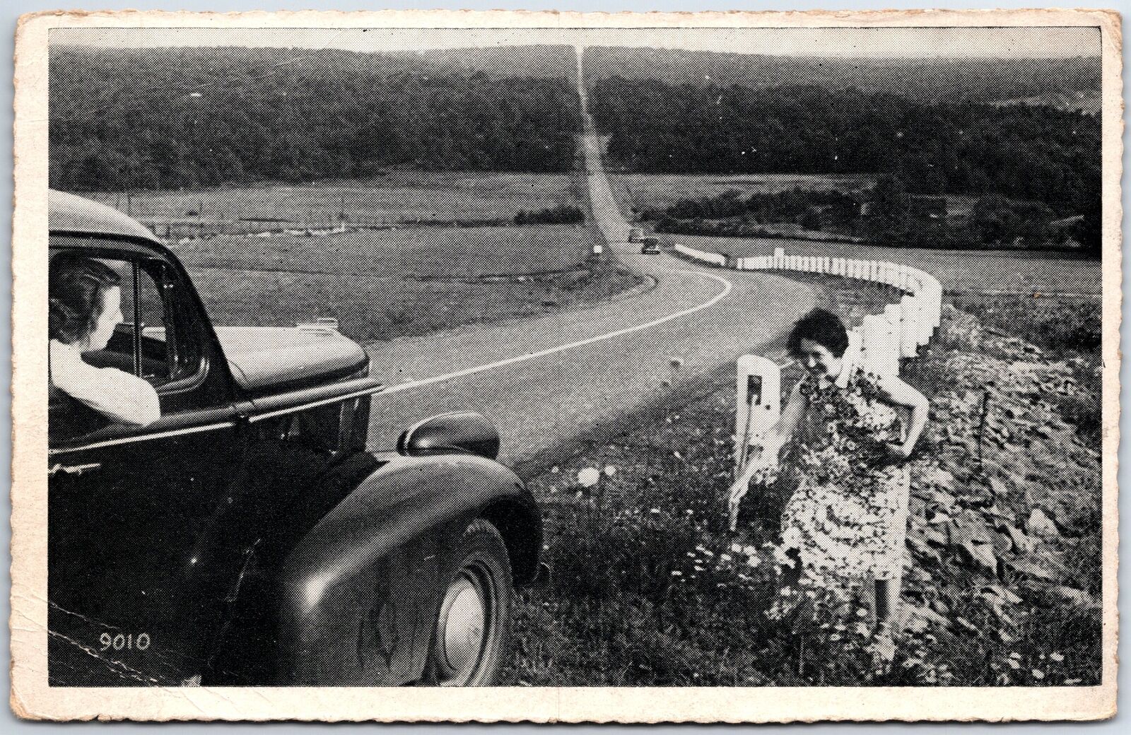 VINTAGE POSTCARD (2) WOMEN IN 1930s VEHICLE ALONG PENFIELD HIGHWAY (ROUTE 153)