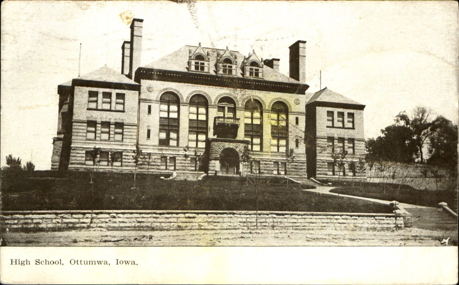 Ottumwa Iowa IA ~ High School ~ mailed 1907
