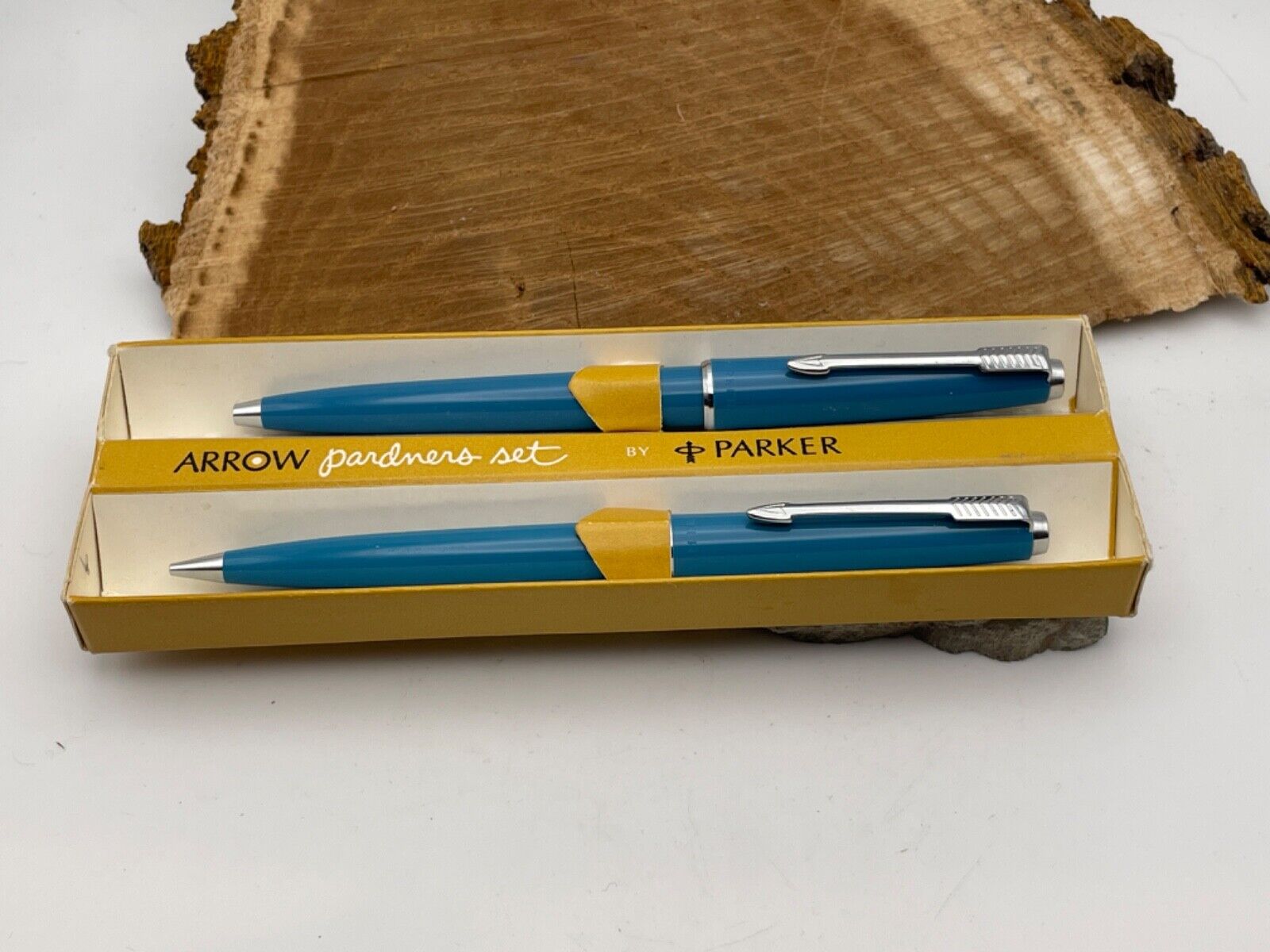 Vintage (early 1960s) Parker Arrow Pardner Pen and Pencil Set orig. box--1255.24