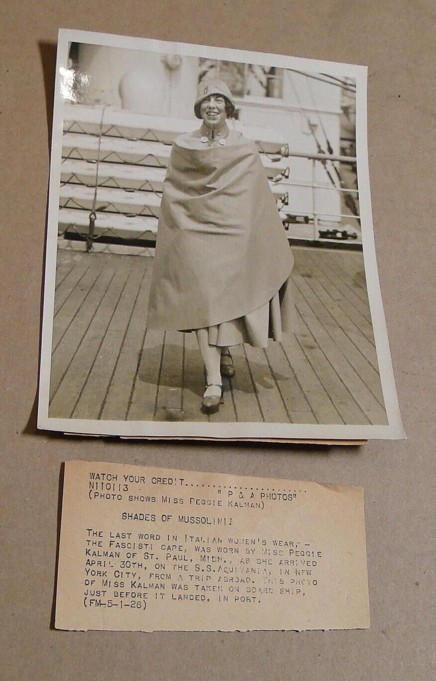 Original 1926 Press Photo of a Woman Wearing a Fascisti Cape from Italy