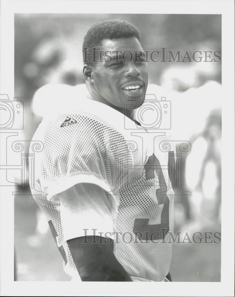 1995 Press Photo NY Giants\' running back Herschel Walker (#34) on sidelines.