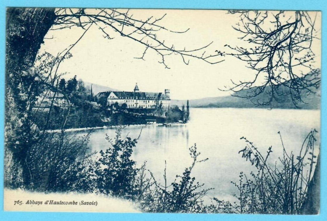 FRANCE Hautecombe Abbey and Lake Bourget. VINTAGE PC. 5026
