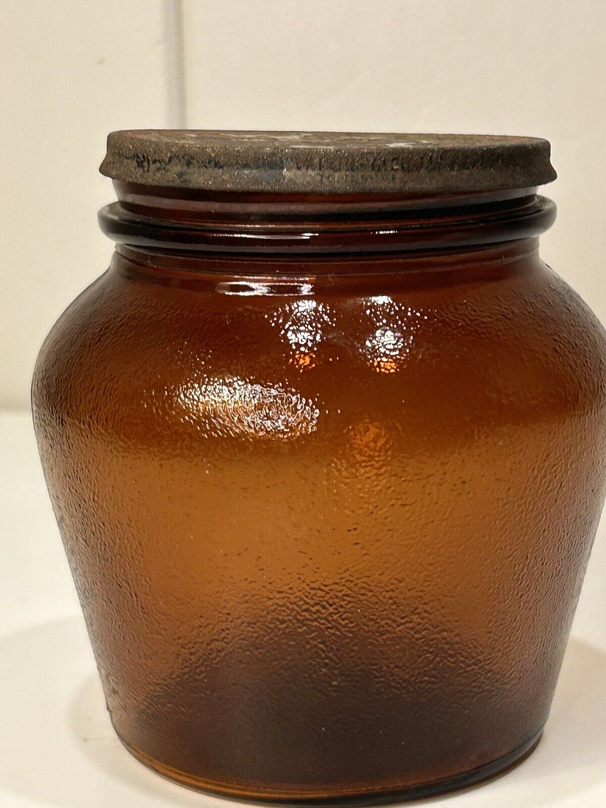 Vintage amber/brown Puritan baked bean dutch oven jar Pot