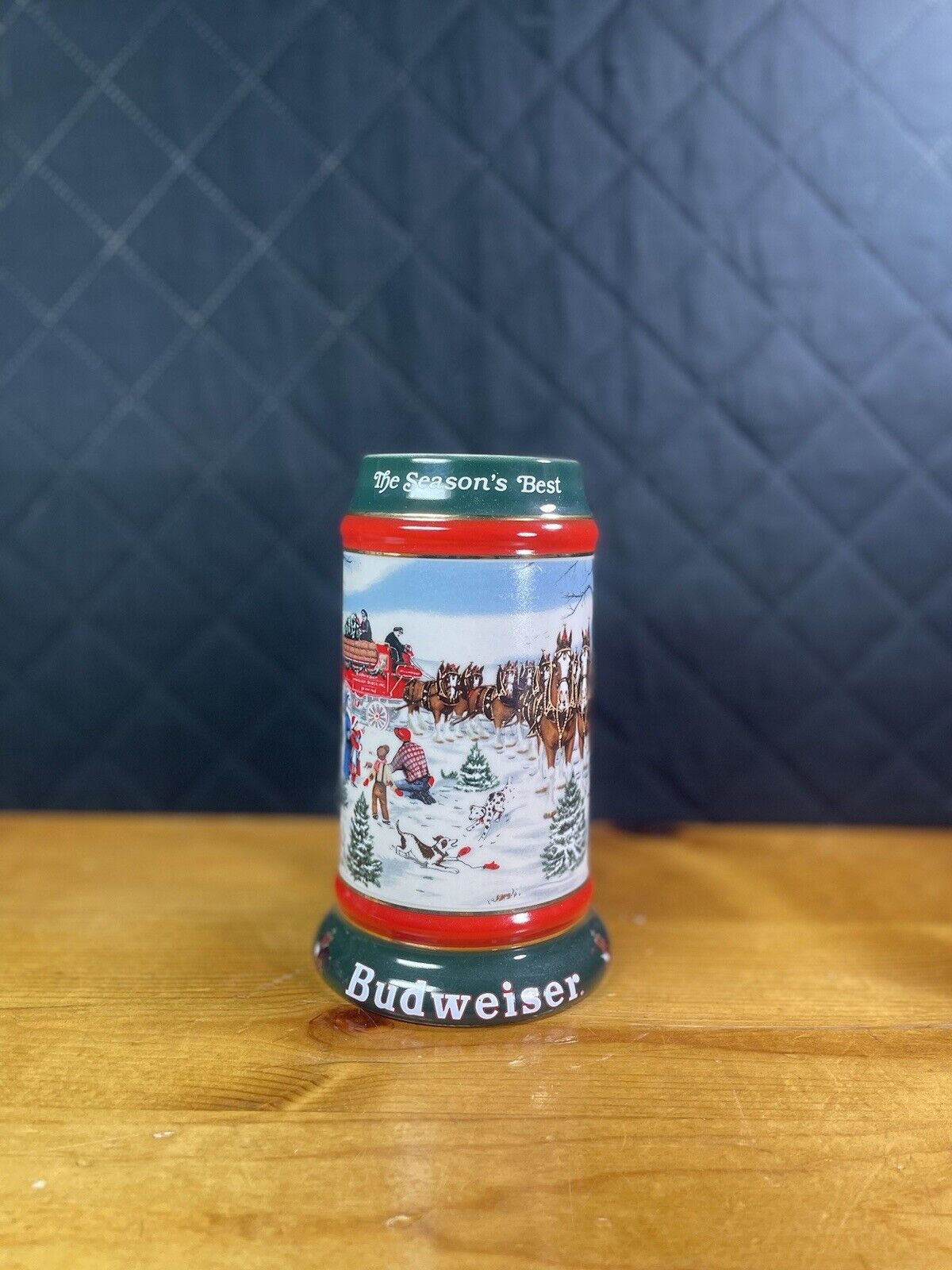 Anheuser Busch Budweiser Collector Series 1991 Clydesdales Christmas Beer Stein
