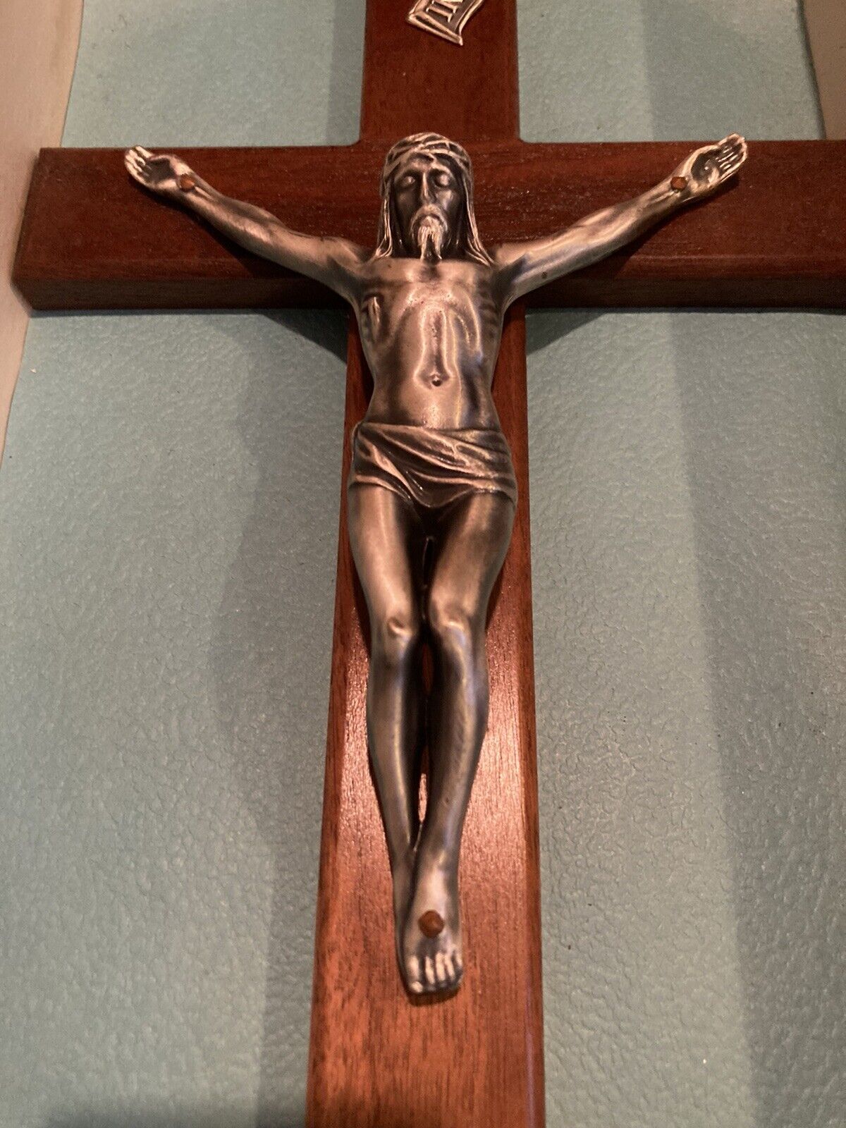 NIB Vintage Italian Bronze/Mahogany Wood Crucifix of Jesus Christ INRI Large 16”