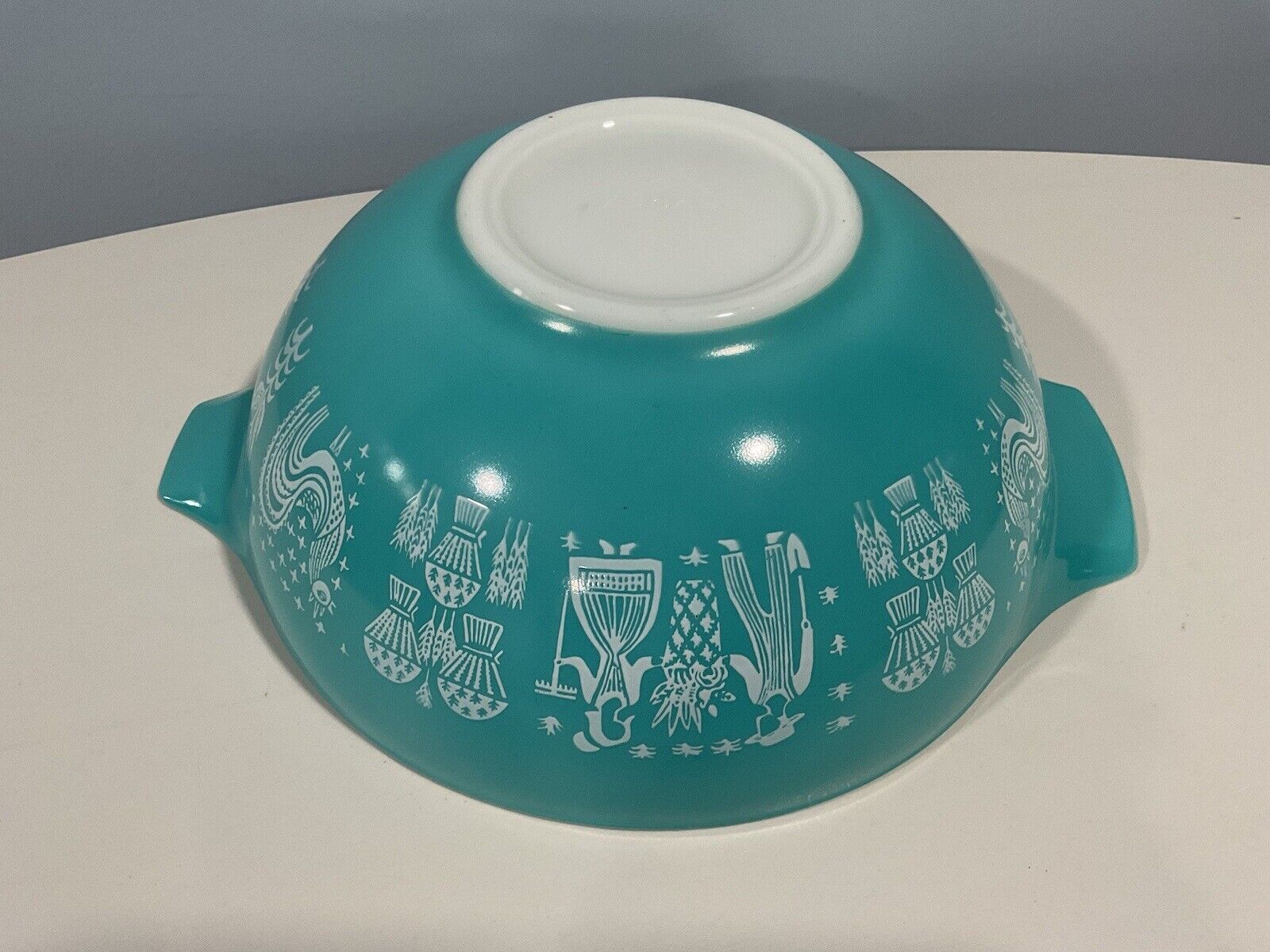 PYREX Amish Butterprint  Turquoise 444 Cinderella 4Qt Mixing Bowl Vintage