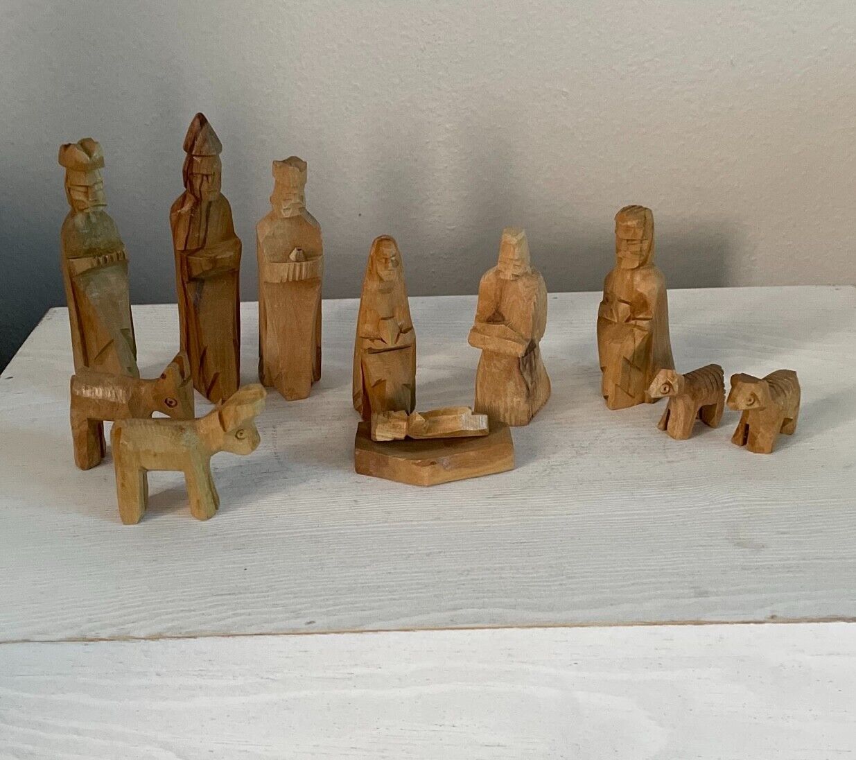 Olive Wood Nativity Set 12 Piece Hand Carved Holy Land Primitive Vintage