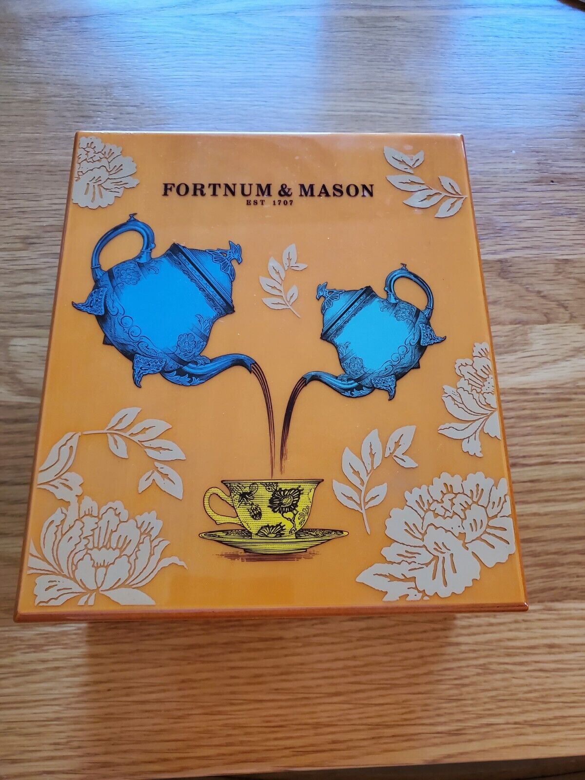 Fortnum and Mason wooden teabag box mint condition