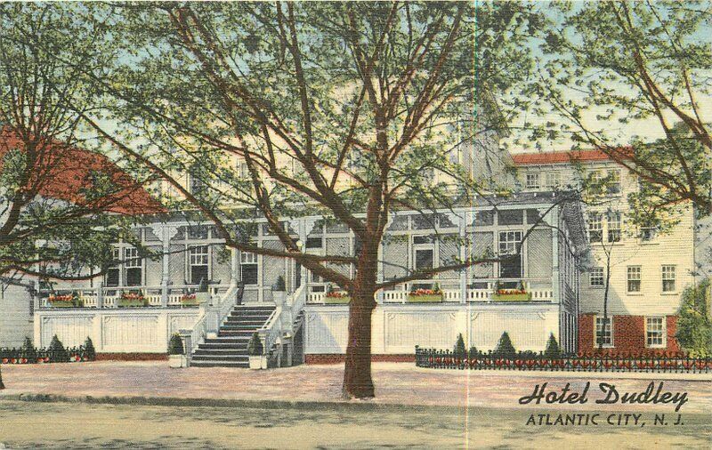 Atlantic City New Jersey Hotel Dudley roadside Teich 1940s postcard 21-5681