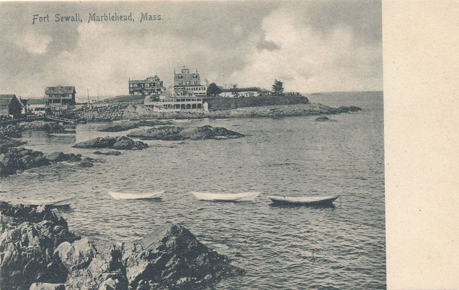 MARBLEHEAD MA - Fort Sewall Postcard - udb