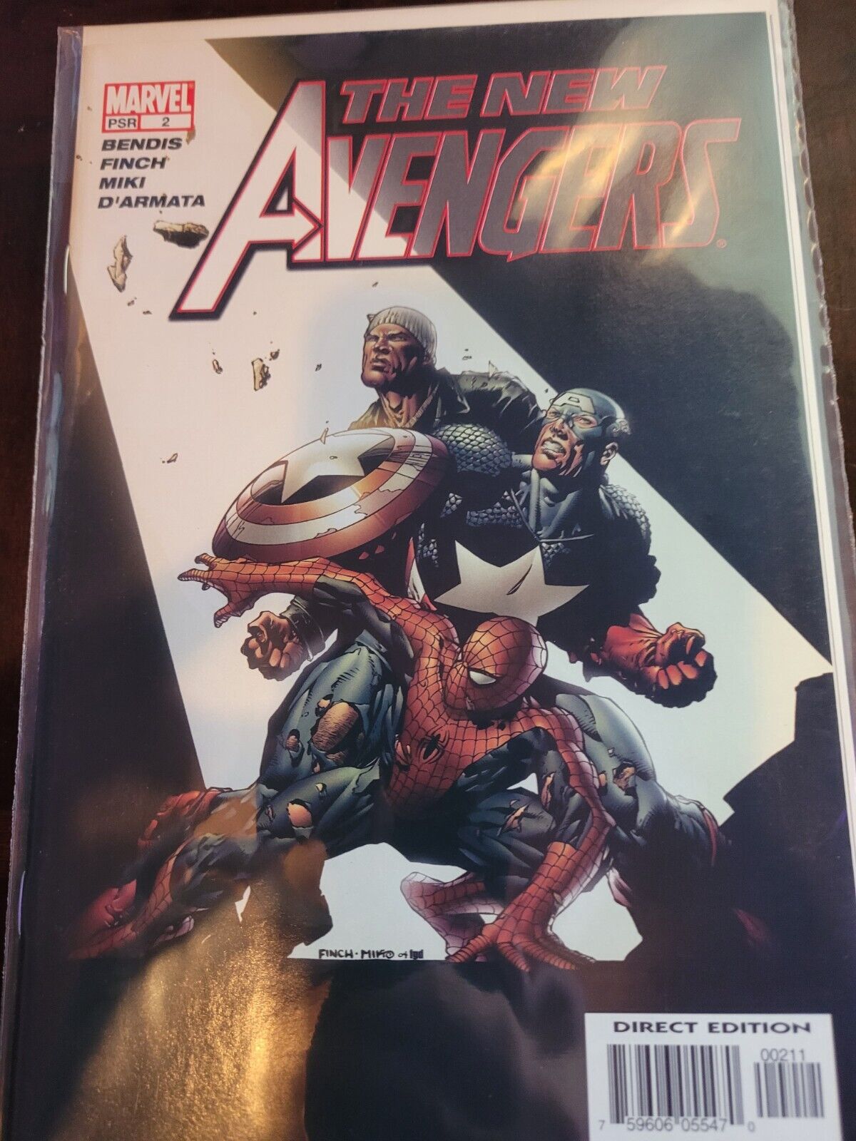 The New Avengers #2 (Marvel Comics February 2005)
