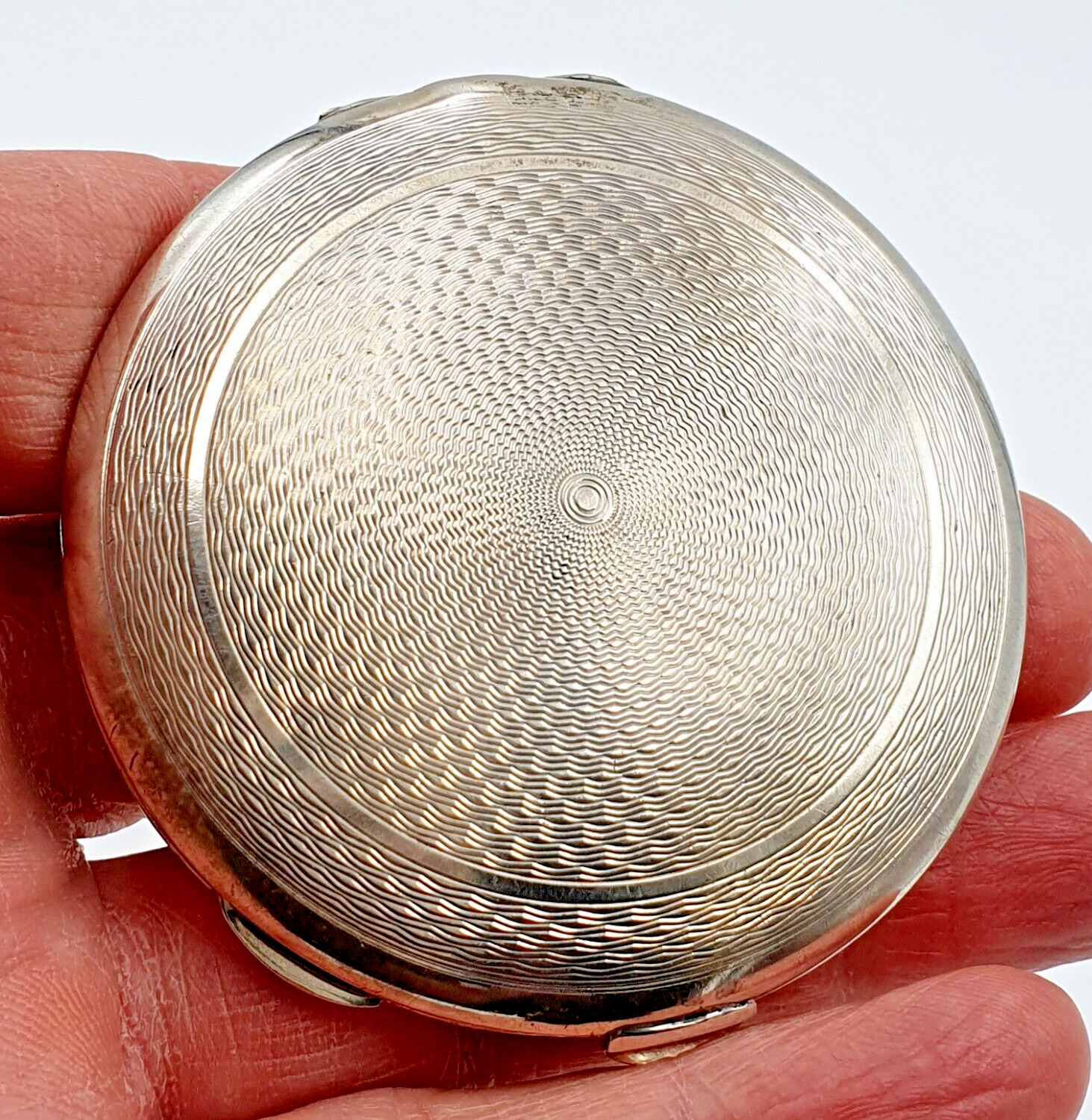 Vintage 1950's sterling silver engine turned ladies mirror compact - Pretty item