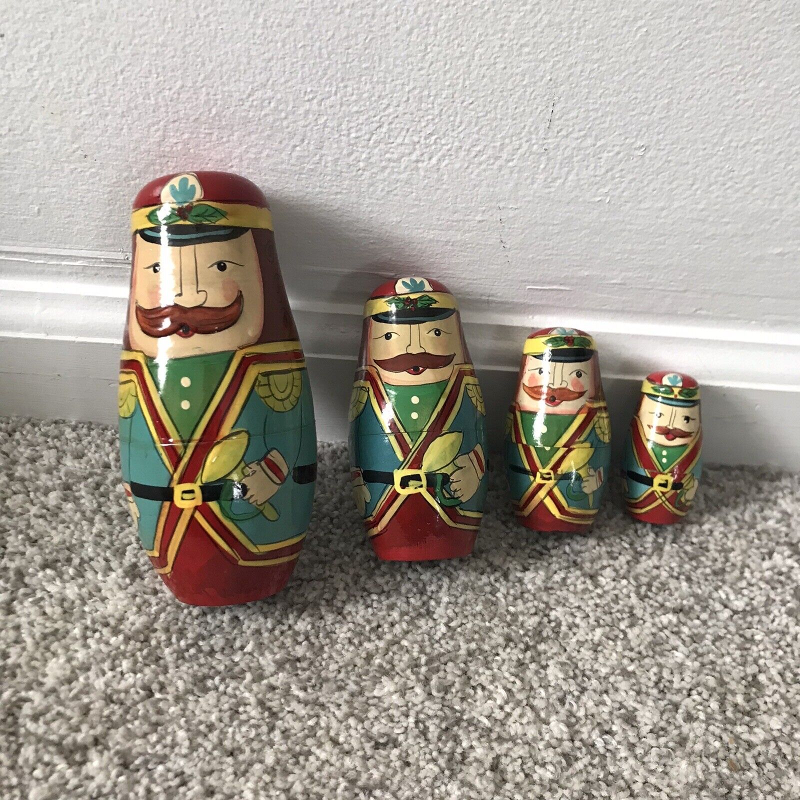 Vtg RUSSIAN HAND PAINTED NESTING DOLL MADE 4 Piece Guardsman Wooden Estate Find