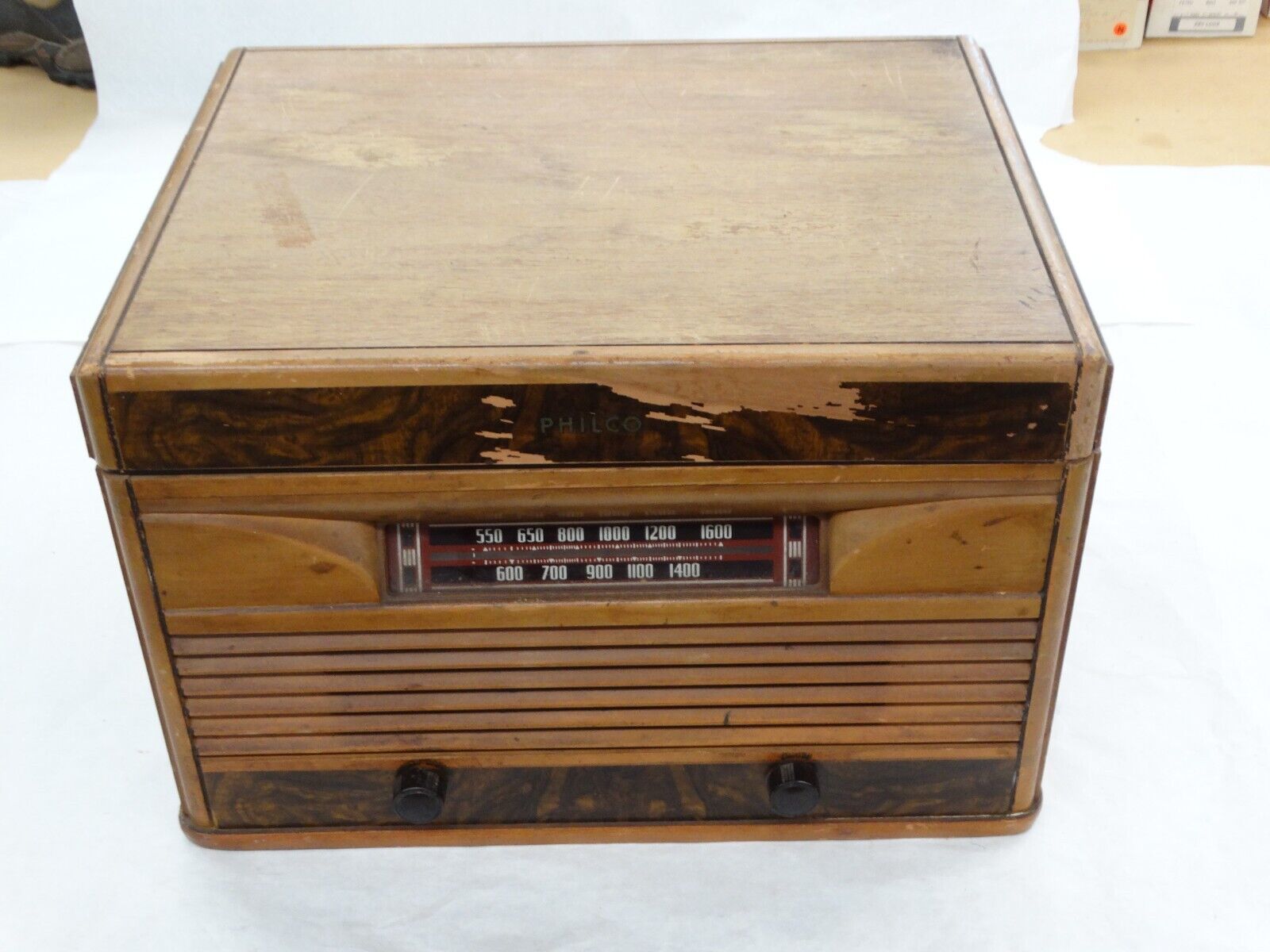 Vintage 1950's Philco Model 42-1001 Tabletop Radio with 78rpm Phonograph