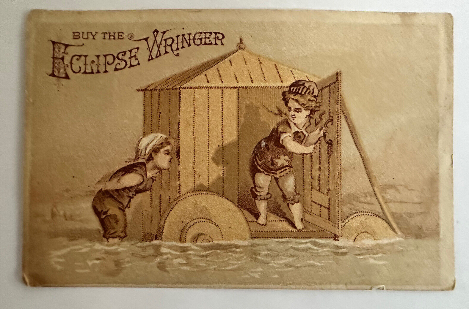 VICTORIAN TRADE CARD ECLIPSE WRINGER TIDE IS IN c1880s A98