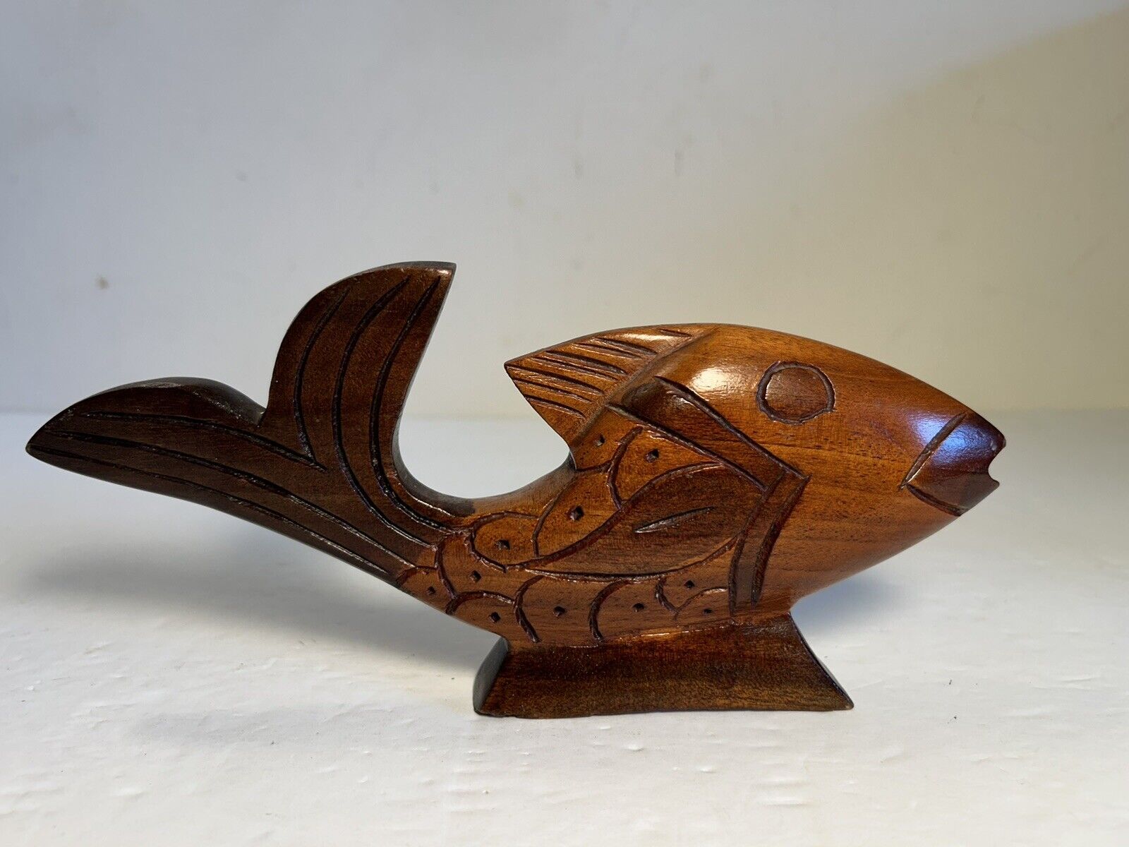 Vintage MCM Wood Folk Art Hand Carved Fish Sculpture Haiti 9”
