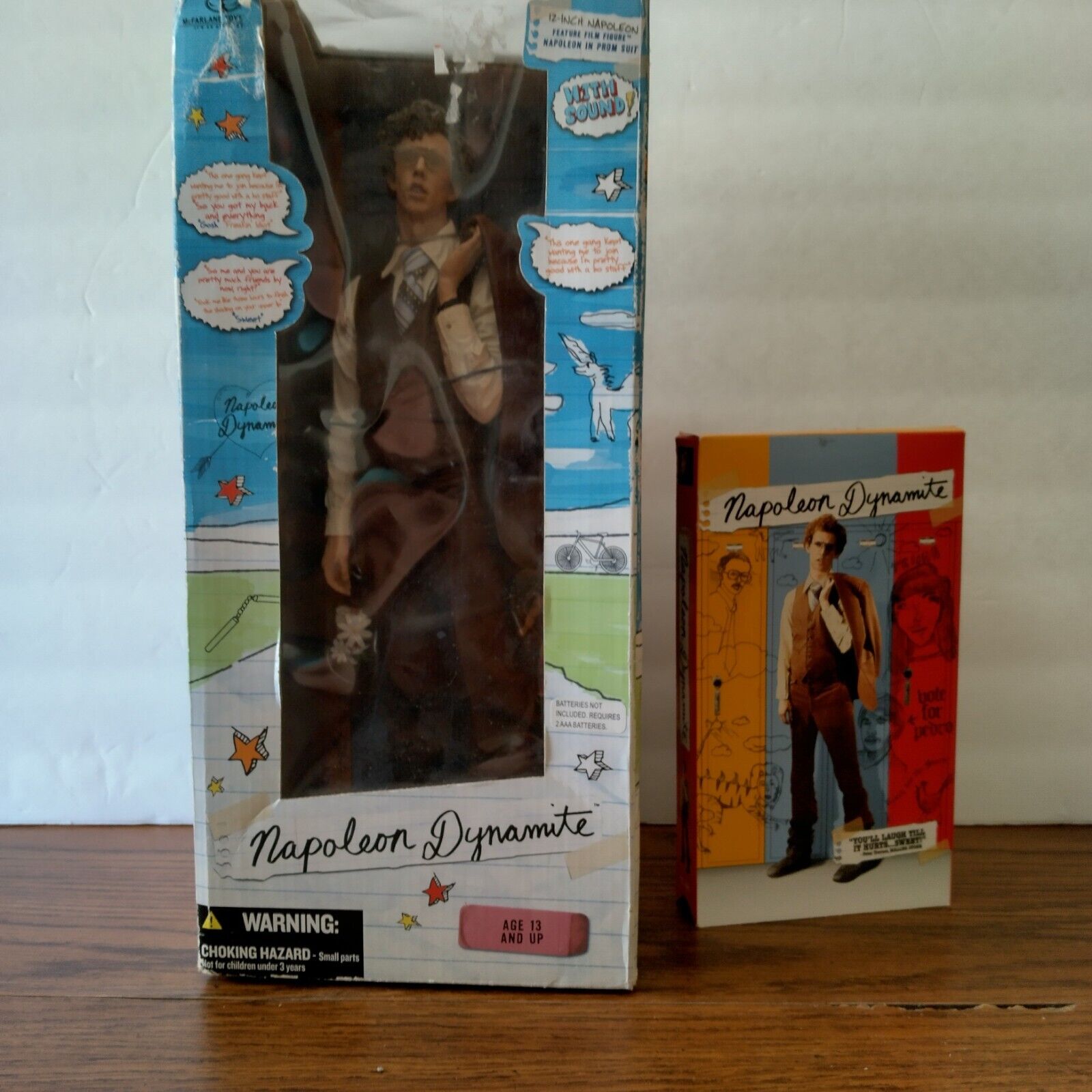 Mcfarlane Toys Napoleon Dynamite In Prom Suit 12 Inch Talking Figure 2005 W/VHS