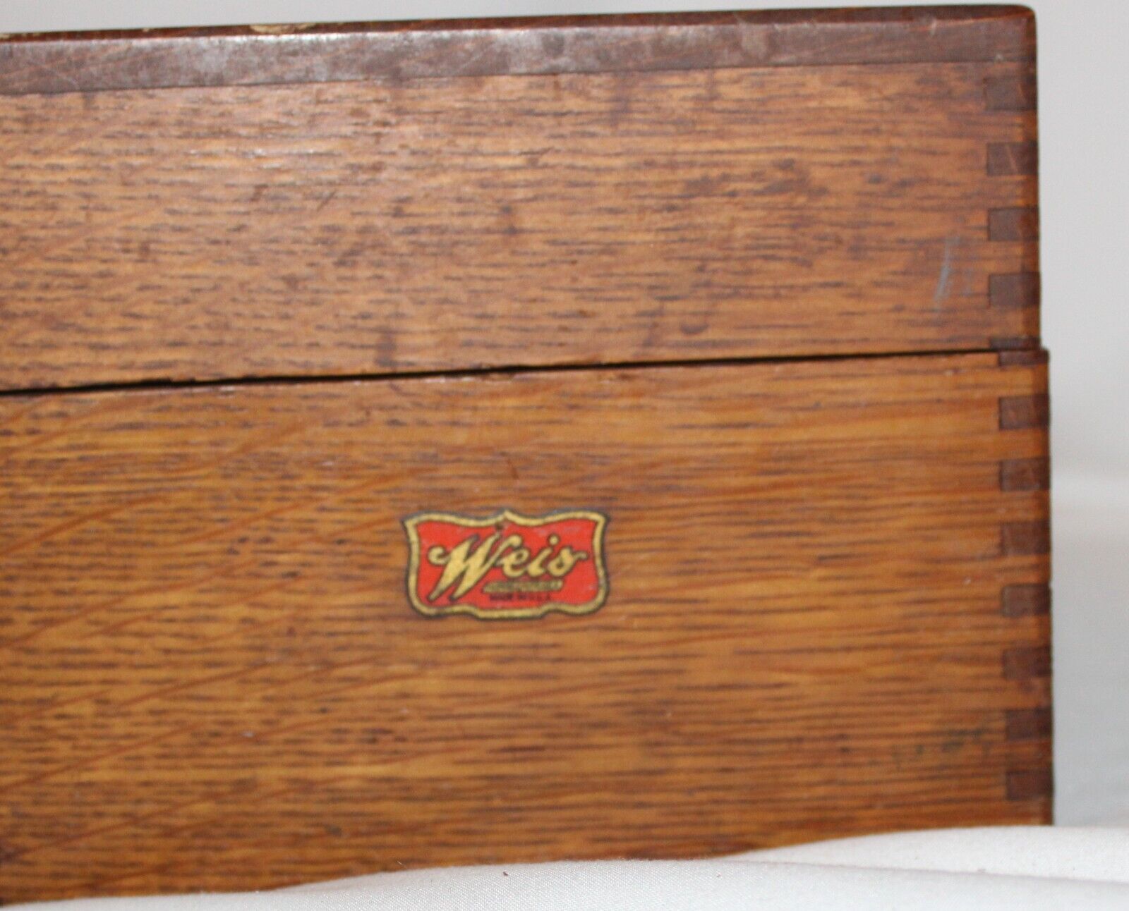 Antique Vintage WEIS Wood Index Card File Box holds Dovetail Edges